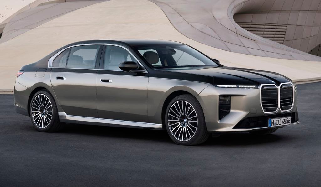 BMW 7 Series Facelift Launched in India at Rs 1.95 Crore